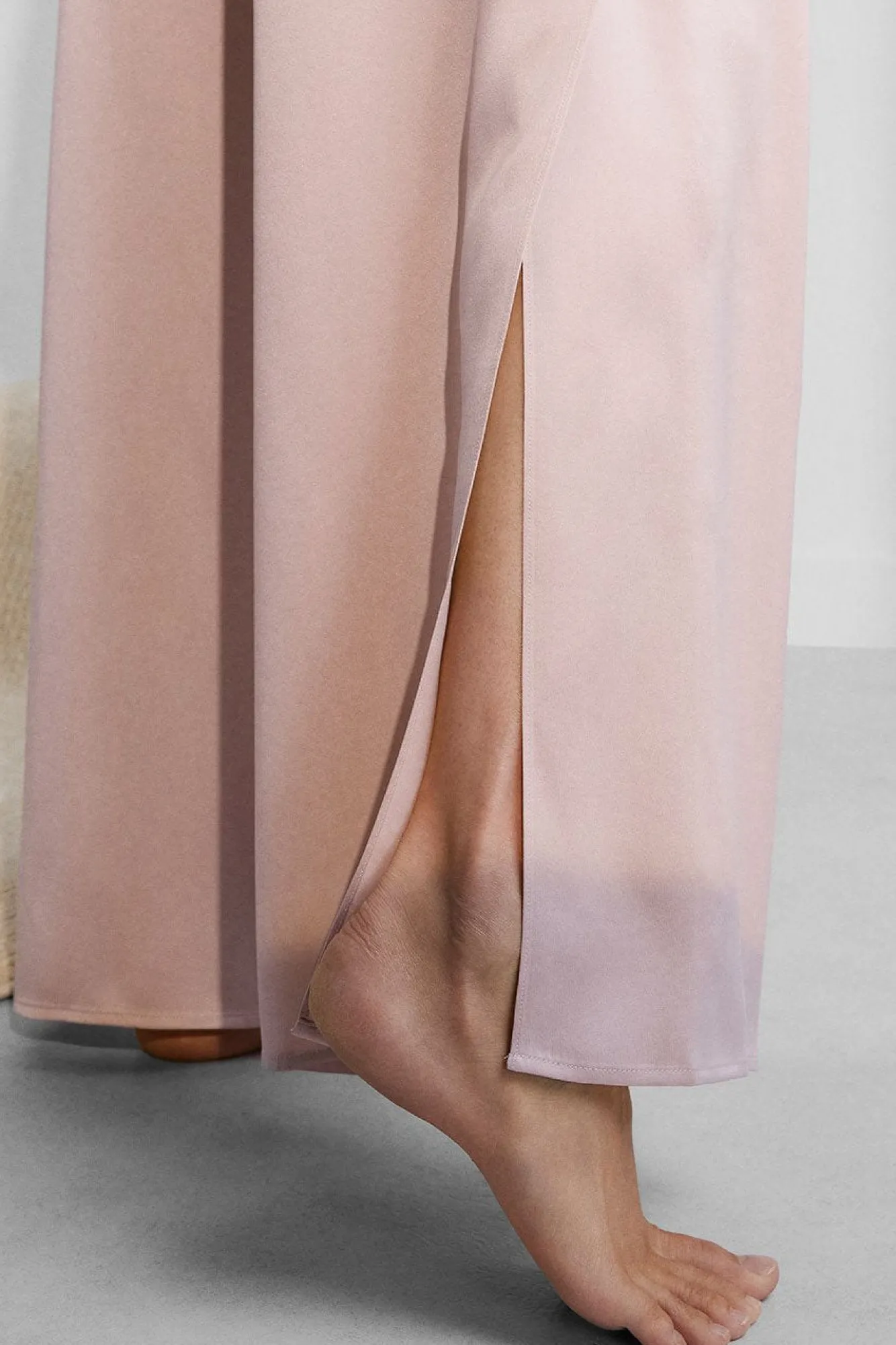 Amour Vert Lunya Washable Silk Tee Pant Set- Loungewear