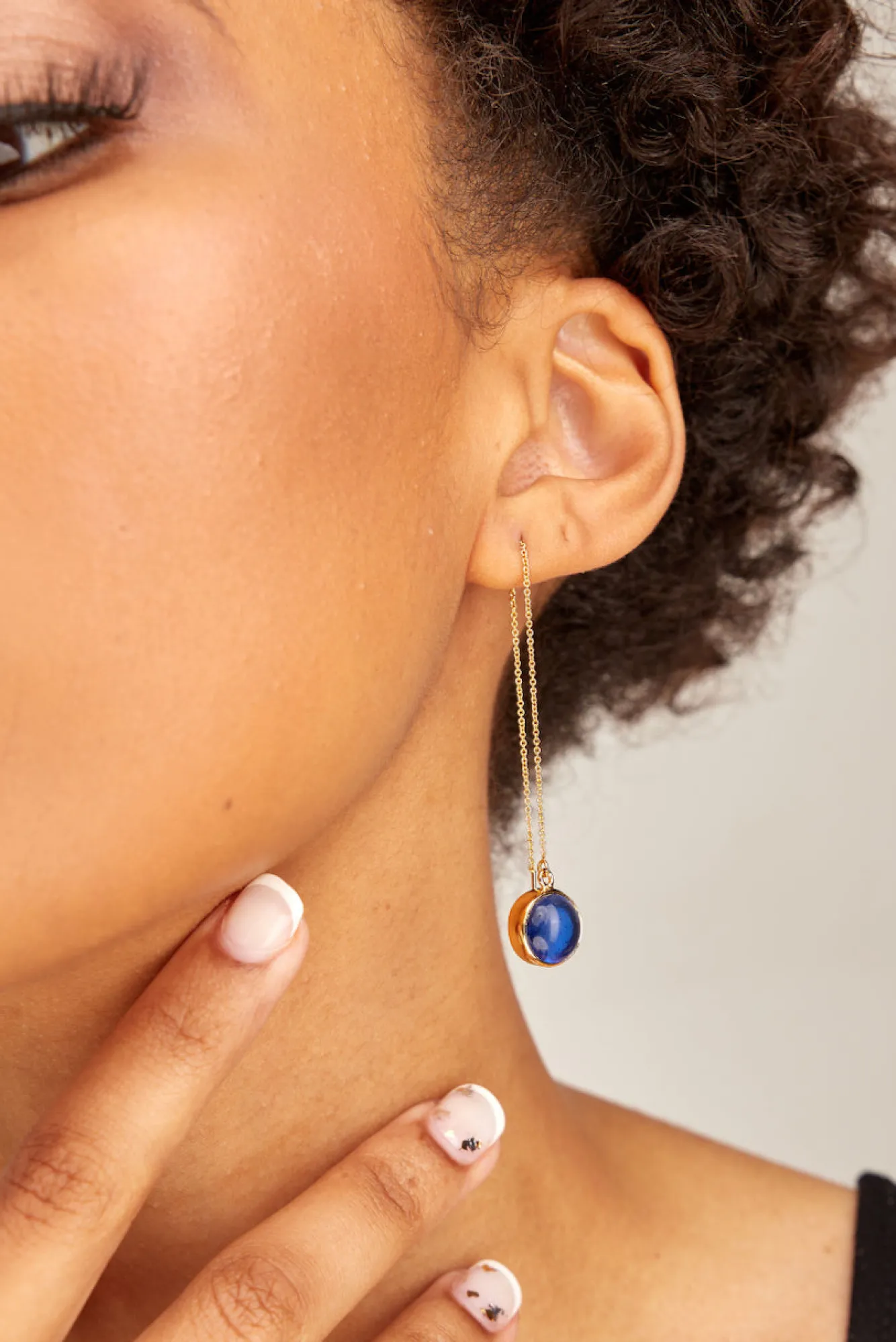 Amour Vert SOKO Umbro Chain Threader Earrings- Jewelry
